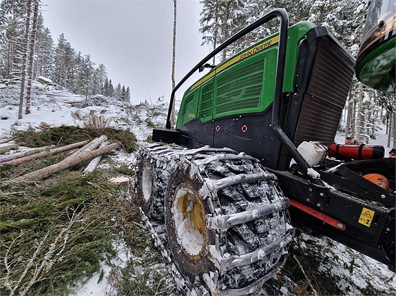 John Deere 1270G 12 of 24