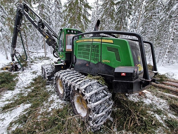 John Deere 1270G 9 of 24
