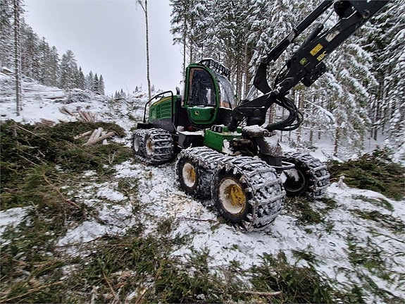 John Deere 1270G 17 of 24