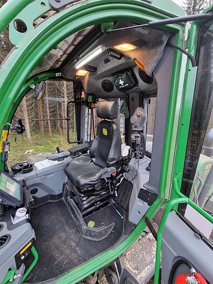 John Deere 1470G 15 of 24