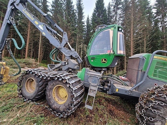 John Deere 1470G 4 of 24