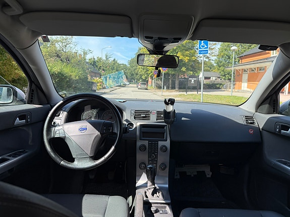 Volvo V50 8 of 9