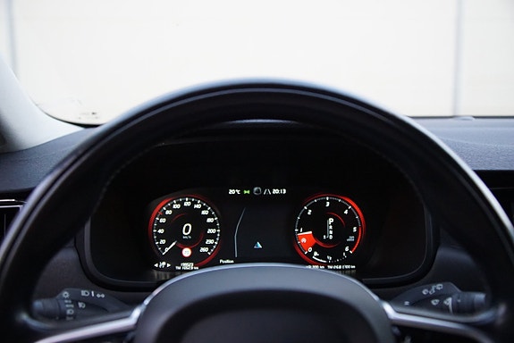 Volvo V90 Cross Country 23 of 30
