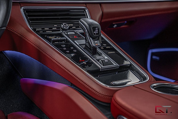 Porsche Panamera 4 16 of 20