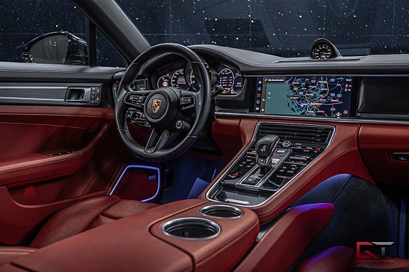 Porsche Panamera 4 17 of 20