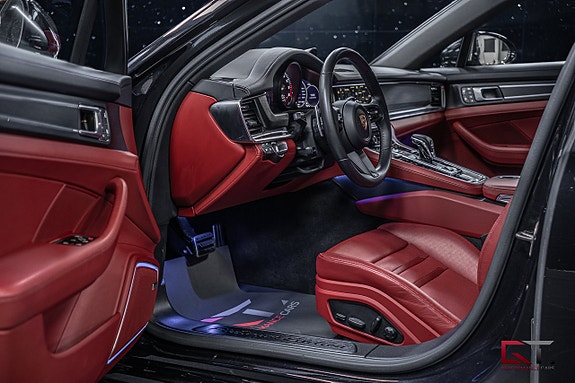 Porsche Panamera 4 9 of 20