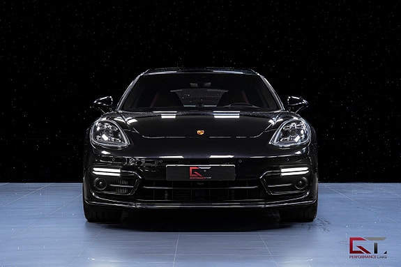 Porsche Panamera 4 3 of 20