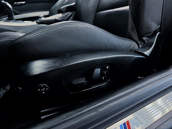 BMW 335i Cabriolet 3.0 306ch BVA M Sport | Cuir | GPS | Bi-Xénon | Sièges chauffants | Mémoire | 141 900 km