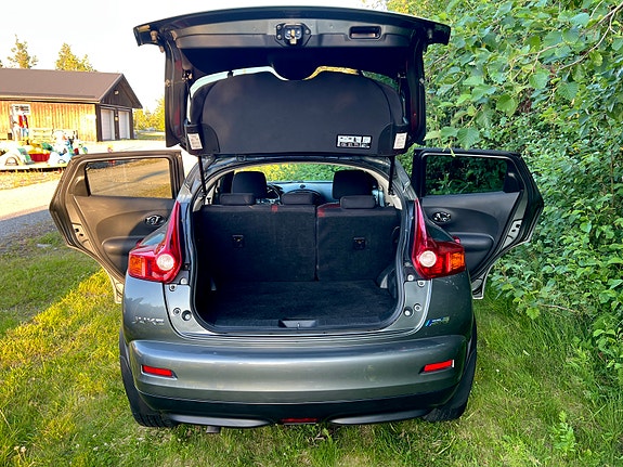Nissan Juke 2 of 6