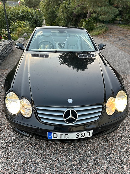 Mercedes-Benz SL350 5 of 5