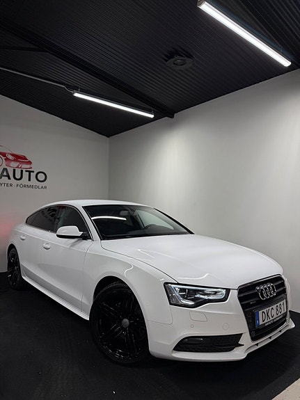 Audi A5 3 of 19