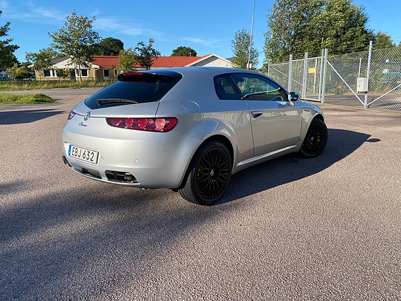 Alfa Romeo Brera 4 of 9