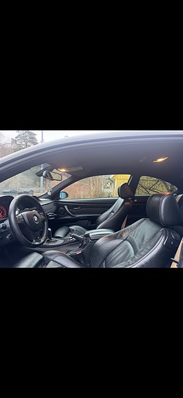 BMW 335i 4 of 8