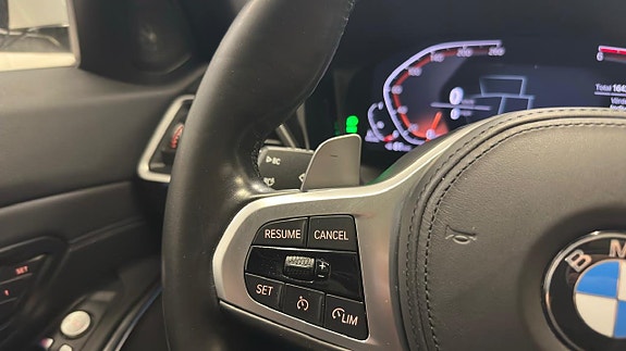 BMW 330d 23 of 30