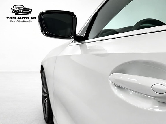 BMW 330d 4 of 30