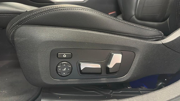 BMW 330d 16 of 30