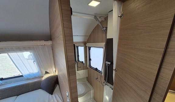 Adria Adora 613PK 7 of 11
