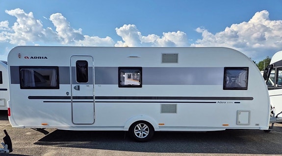 Adria Adora 613PK 3 of 11
