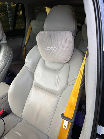 Volvo XC90 13 of 18
