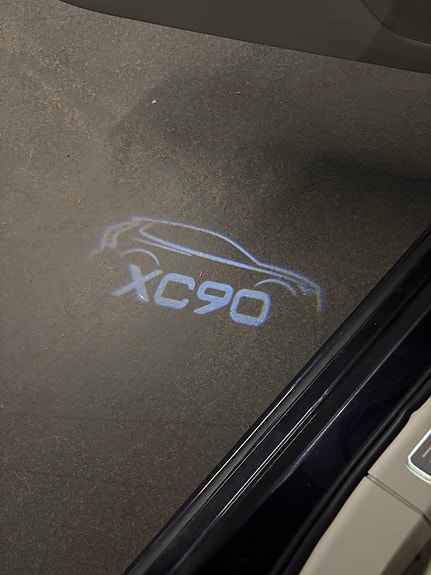 Volvo XC90 18 of 18