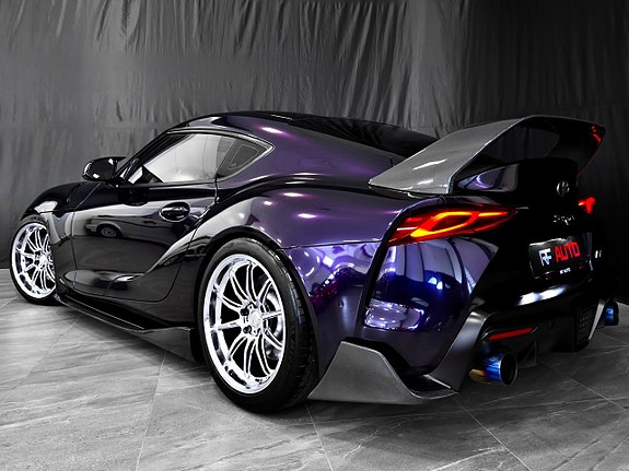 Toyota Supra 15 of 30