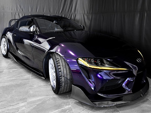 Toyota Supra 5 of 30