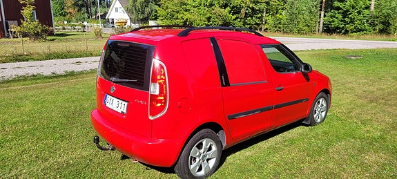 Skoda Roomster 4 of 9