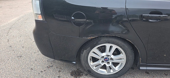 Saab 9-3 8 of 12
