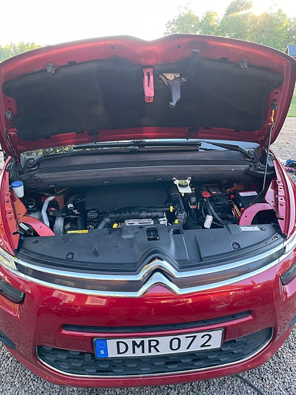 Citroen Grand C4 Picasso 22 of 30