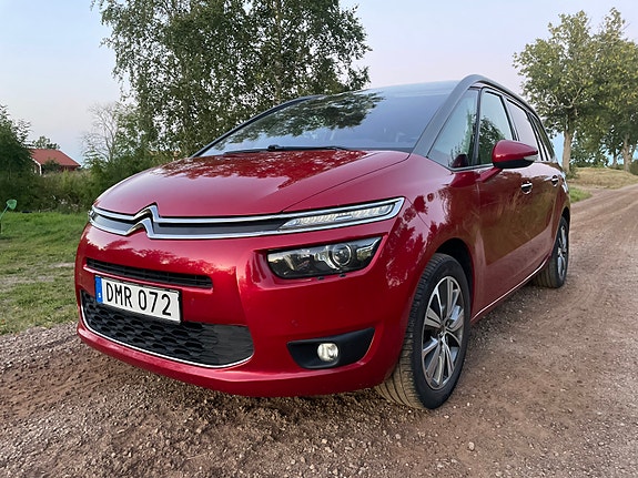 Citroen Grand C4 Picasso 2 of 30