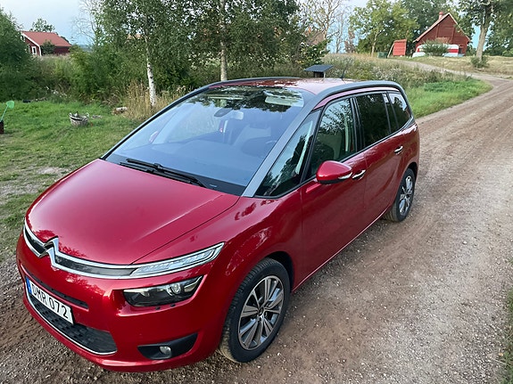 Citroen Grand C4 Picasso 3 of 30