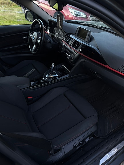 BMW 320d 7 of 11