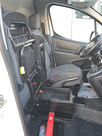 Citroen Berlingo 12 of 19