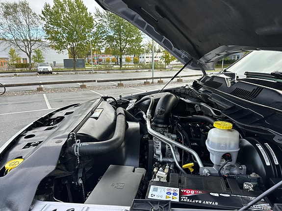 RAM 1500 7 of 9