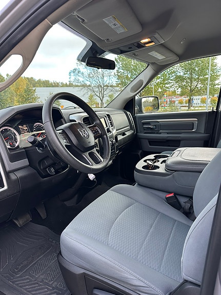 RAM 1500 3 of 9