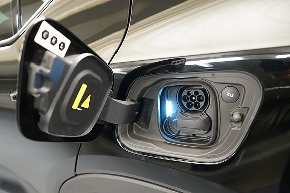 Volvo XC40 17 of 18