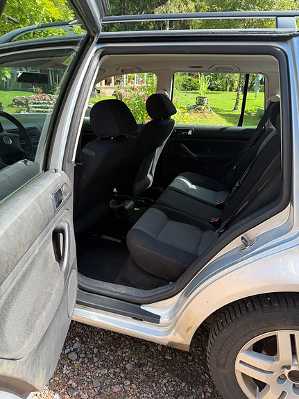 Volkswagen Golf IV 5 of 7