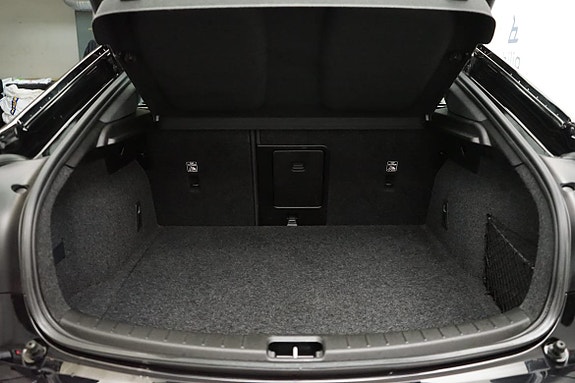 Polestar 2 8 of 17