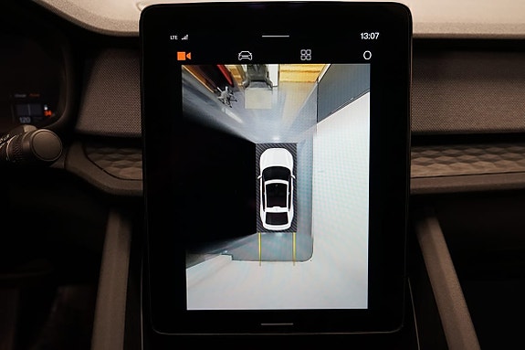 Polestar 2 11 of 17
