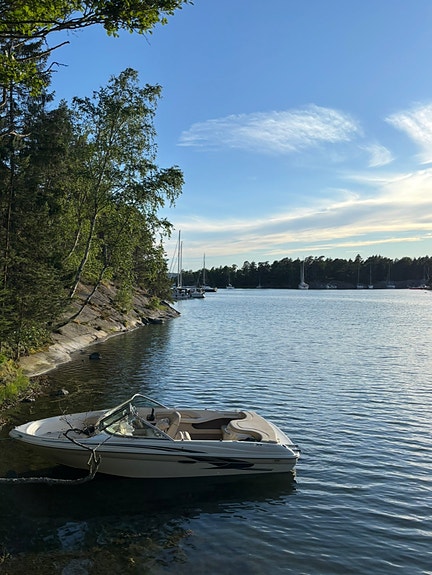 Sea ray 180 3 of 5