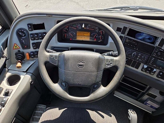 Volvo 9700S B12B 11 of 12