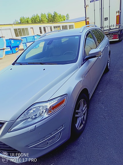 Ford Mondeo 9 of 11