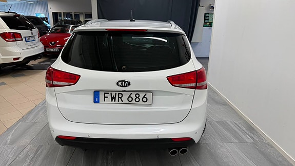 Kia Ceed 6 of 12