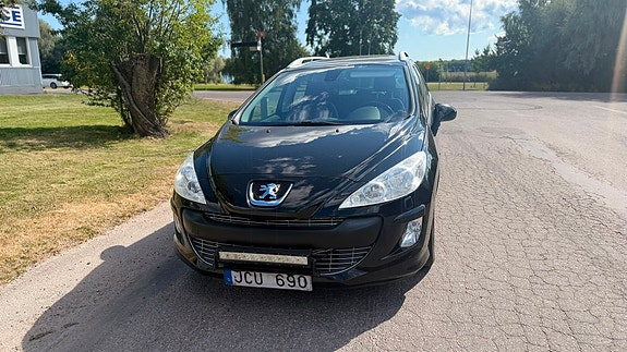 Peugeot 308 SW 3 of 7
