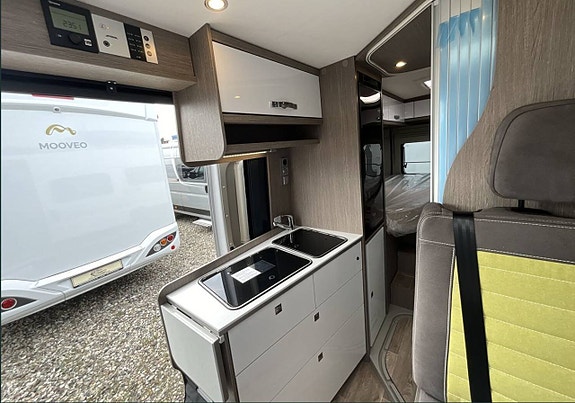 Pössl Roadcruiser R 640 / 165hk- 24 Oanvänd demobil 5 of 12