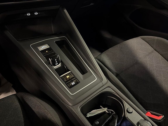 Volkswagen Golf I 17 of 20