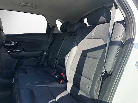 Kia Niro 10 of 22
