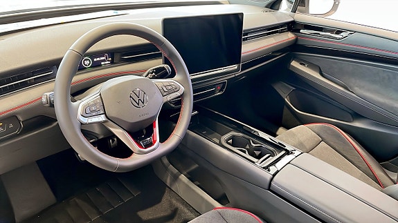 Volkswagen ID.7 7 of 12