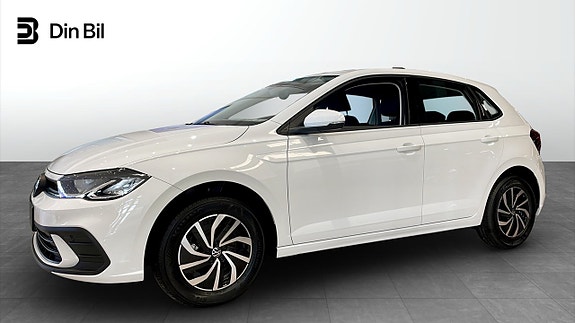 Volkswagen Polo 2 of 12