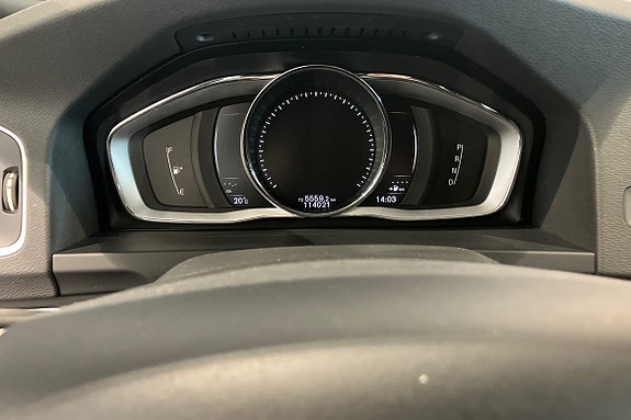 Volvo V60 16 of 21